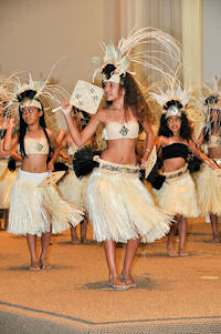 luau 200